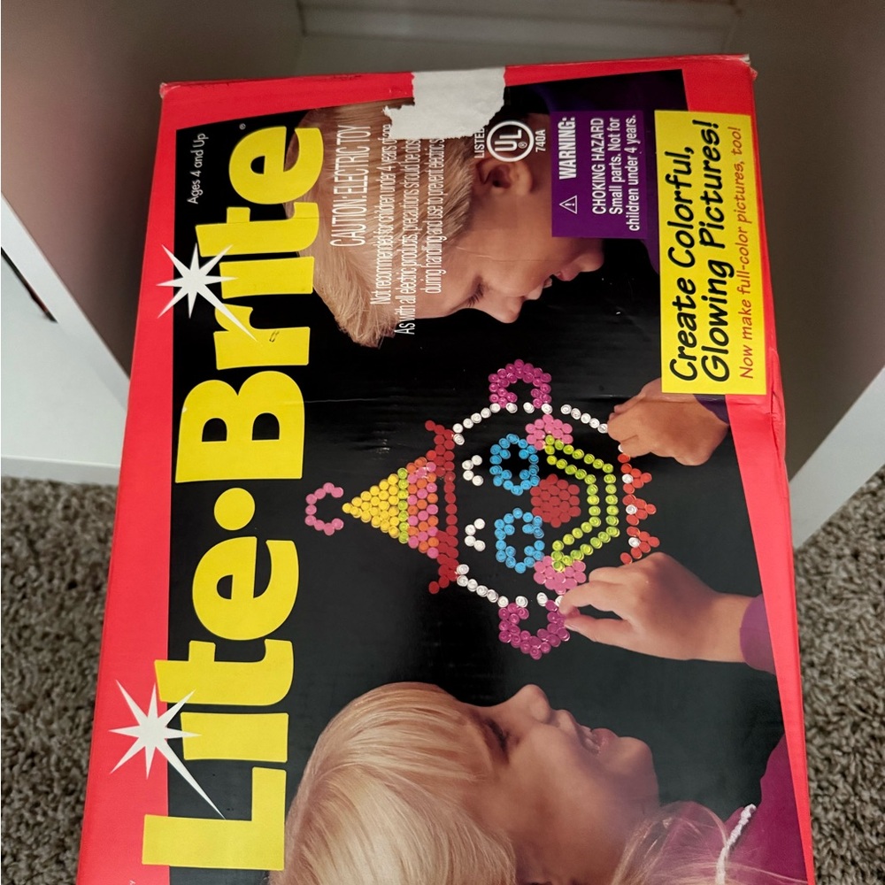 Lite-Brite Classic Colorful Peg Art Toy